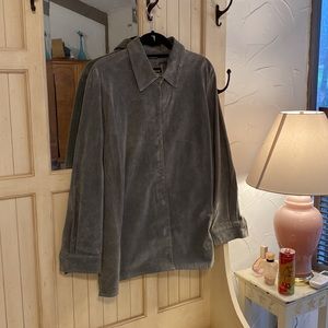 Roomy oversized grey suede shirt jacket
